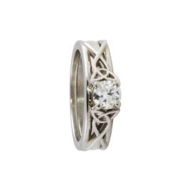 Trinity Knot Ring w Insert Wedding Band KELKER05